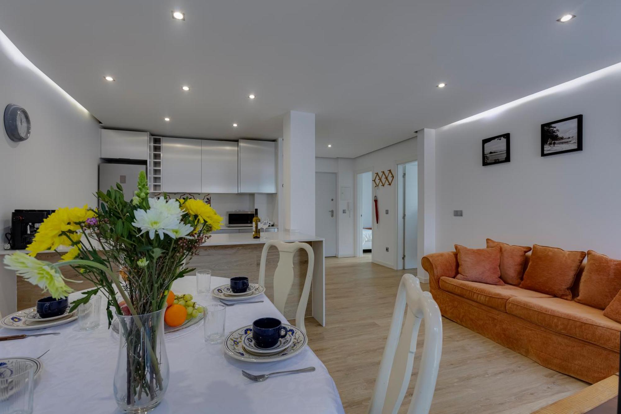 Apartment Centre T2 *